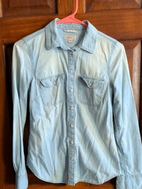 Light Wash Denim Chambray Button-Up Shirt